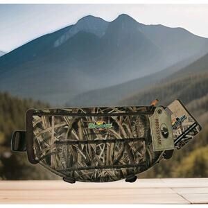 NWT! Mossy Oak Handwarmer with Shell Holders Soft - FLAMBEAU OUTDOORS